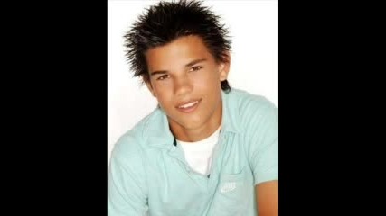 Taylor Lautner 