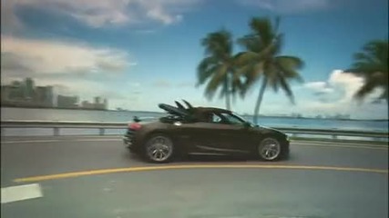 New Audi R8 Spyder 2010 Driving 