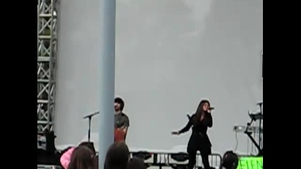 Selena Gomez Perfoming “who Says?” Live At Costa Mesa Microsoft Store 3/26/2011