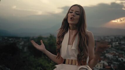 Vera Stolić - Ne dam nikom ono što je moje ｜ [official Music Video].mp4