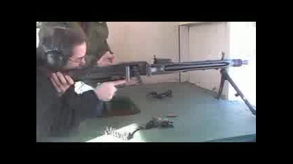Стрелба С MG 42