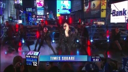 Lady Gaga - Show In Times Square( New Yaer-2012)