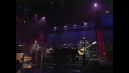 Sum 41 - Pieces (live on Letterman) 