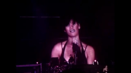Rihanna - Hate that I love you, live in Moscow 