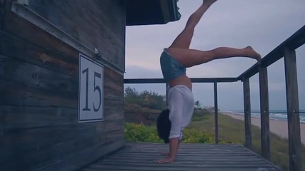 Секси гъвкави мацки - Female Yoga & Fitness Motivatin • Flexible Is Sexy
