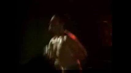 Dead Kennedys - Holiday In Cambodia (live).avi