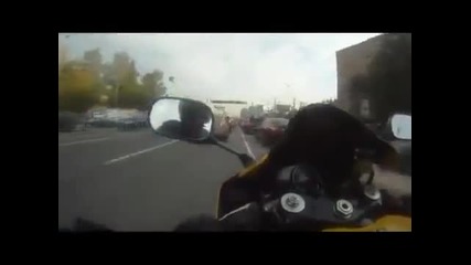 Yamaha R1 