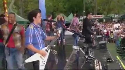 Jonas Brothers - Heart And Soul - Live On Summer Concert