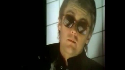 Queen - Body Language ( Brian & Roger talks) 