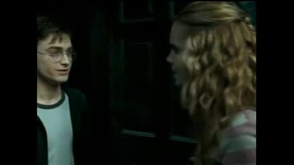 Emma Watson - Poker Face 