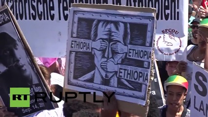 Germany: Thousands hit Munich's streets to protest the G7 summit