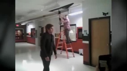 The Vampire Diaries - Behind the scenes - With Candice Accola Nina Dobrev