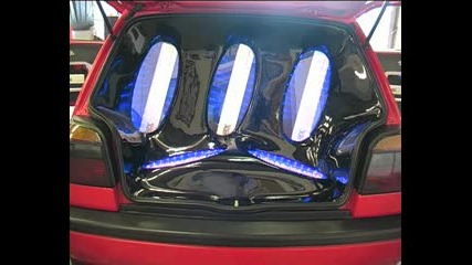Volkswagen Golf Mk3 Bass!