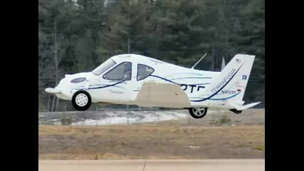 Първата летяща кола