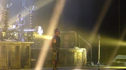 Rammstein - Links 2 - 3 - 4 Globe Arena 2010 - 02 - 20 на живо 