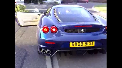 Ferrari F430 annoys the neighbours