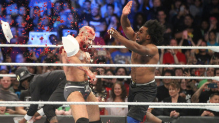 The New Day vs. The Bar & Big Show - Thanksgiving Feast Fight: SmackDown LIVE, Nov. 20, 2018