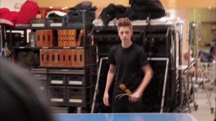 [екслузивно] Behind the Scenes Look at Justin Bieber's Proactiv Commercial Shoot (official)