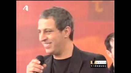 Live Themis Adamantidis - aspro poukamiso foro