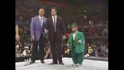 The Great Khali vs Hornswoggle