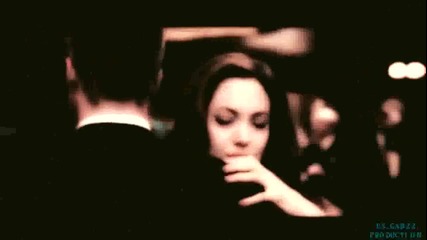 Превод!!! Angelina Jolie - Ghost in the machine ( Призкак в машина) 
