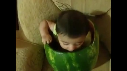 Така се яде диня 