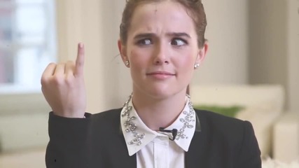 5 Questions With Daily Candy With Zoey Deutch/ 5 въпроса с Daily Candy с Zoey Deutch