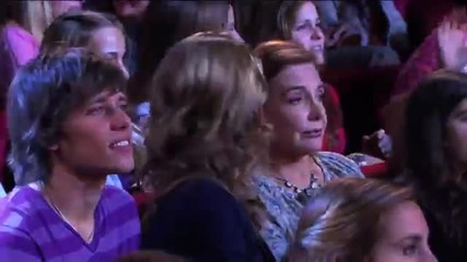 Violetta - Franchesca , Violetta y Cami cantano Junto a ti