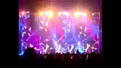 Tokio Hotel - Dogs Unleashed (live in Athens - Mtv Day Oaka - 09 10 2009) 