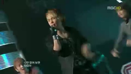 Shinee - Replay + Ring Ding Dong (live 2010) 