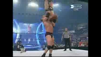 Triple H vs Goldberg