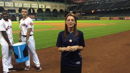 Julia Morales accepts Ice Bucket Challenge