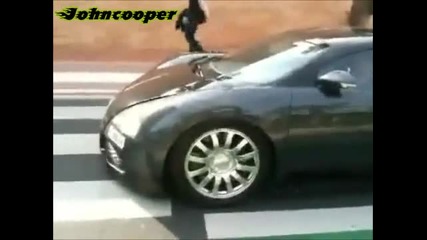 Bugatti Veyron vs Marussia B1