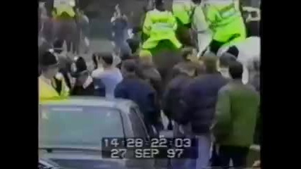 Leeds United Fans - Service Crew