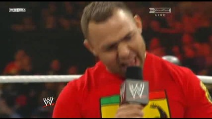 Judgment Day 2009 [смях] Santino Marella се подиграва на Miz, Vickie & Vladimir Kozlov.