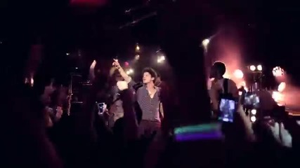 Bruno Mars - Locked out of Heaven