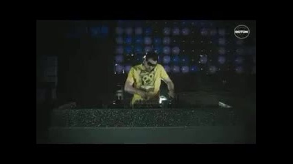 Inna & Bob Taylor - Deja vu ( Official Video)