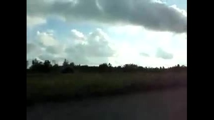 Porsche Cayenne vs Honda Civic Type - R