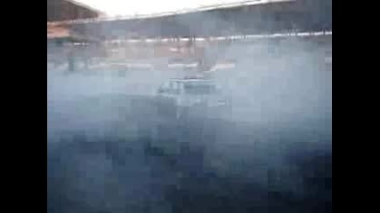 Палене на гуми на Bmw E30