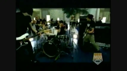 Simple Plan - Shut Up - [official Music Video]