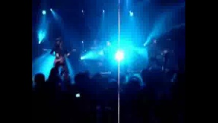 Papa Roach - To Be Loved At Viena