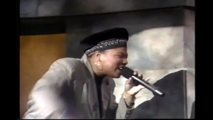 Queen Latifah - Ilc (live) Mama Gave Birth To The Soul Child 