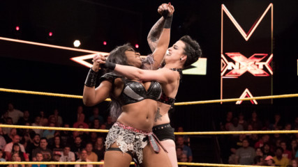 Ембър Муун vs. Руби Райът: WWE NXT, 19 Юли, 2017