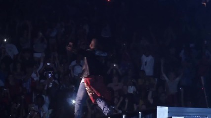 Loud Tour Video: Rihanna and Kanye West: All of The Lights