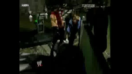 WWE - Винс Пропада В Сцената !