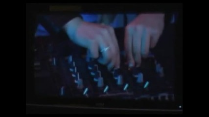 Dj Layla feat Dee - Dee - City of sleeping hearts [making of]