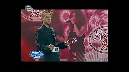 Music Idol 3 - Участник Се Превъплъщава В Ролята На Бат Бойко Борисов...смях!