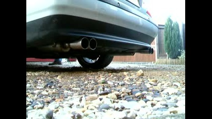 звук от Bmw 750 