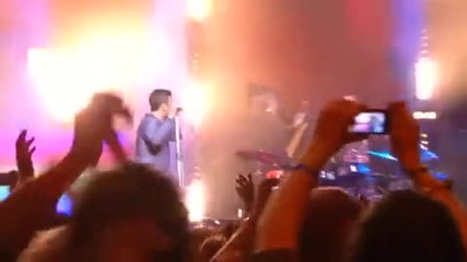 Robbie Williams - Video Killed The Radio Star ( Live At Electric Proms 2009 ) 