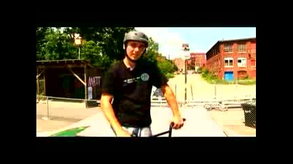 How To Apply Basic Bmx Skills How to Jump a Bmx Bike Ramp 